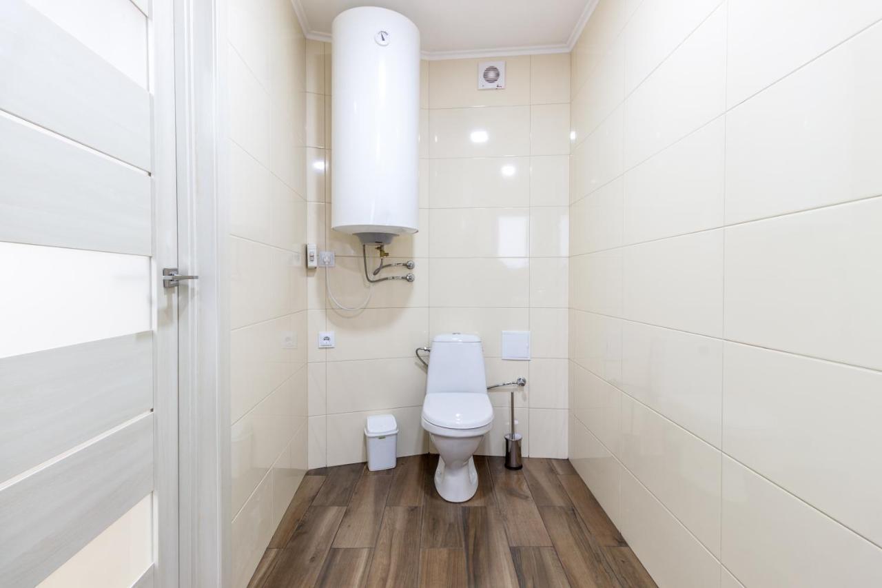 City Center Vip Studio Apartment Lviv Exterior foto