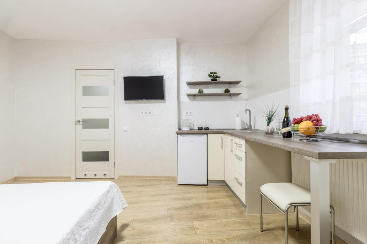 City Center Vip Studio Apartment Lviv Exterior foto
