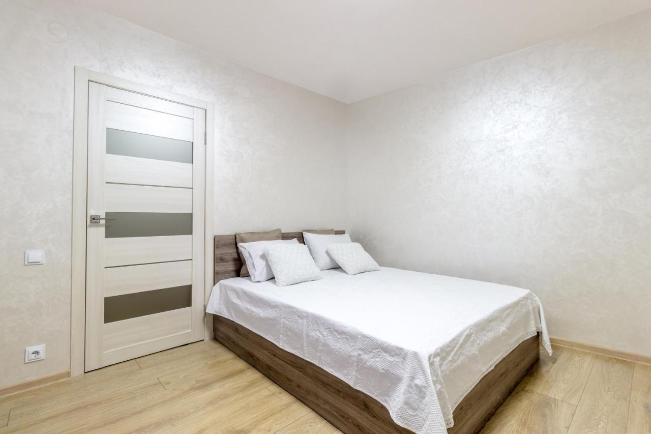 City Center Vip Studio Apartment Lviv Exterior foto